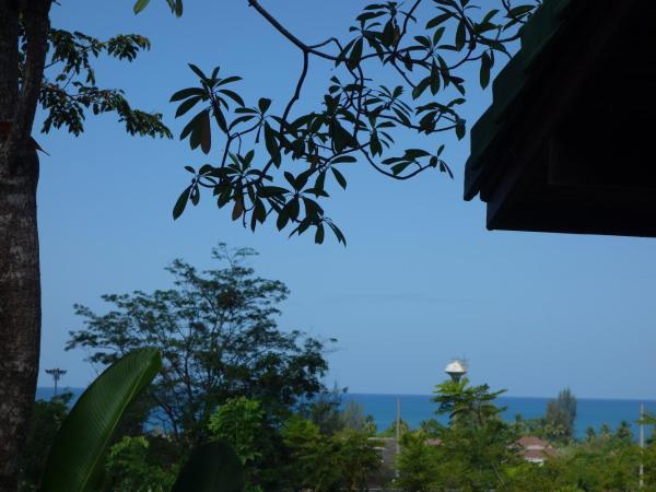 Khaolak Hillside Villa : photo 1 de la chambre bungalow deluxe - vue sur mer
