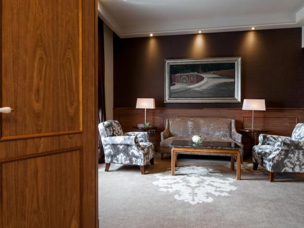 Wellington Hotel & Spa Madrid : photo 10 de la chambre suite - accès au club wellington