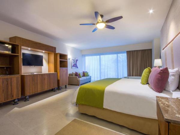 Almar Resort Luxury LGBT Beach Front Experience : photo 5 de la chambre suite romance - vue sur océan