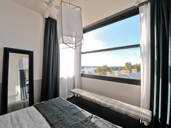 Hotel Palisade : photo 2 de la chambre suite 1 chambre lit king-size noel banfield