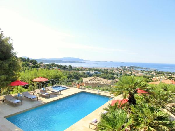 Villa Azur Golf : photo 6 de la chambre villa - vue sur mer