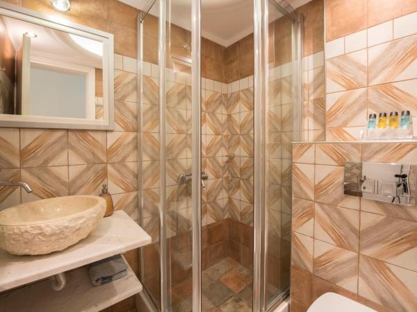 Villa Rose : photo 4 de la chambre grande chambre double 