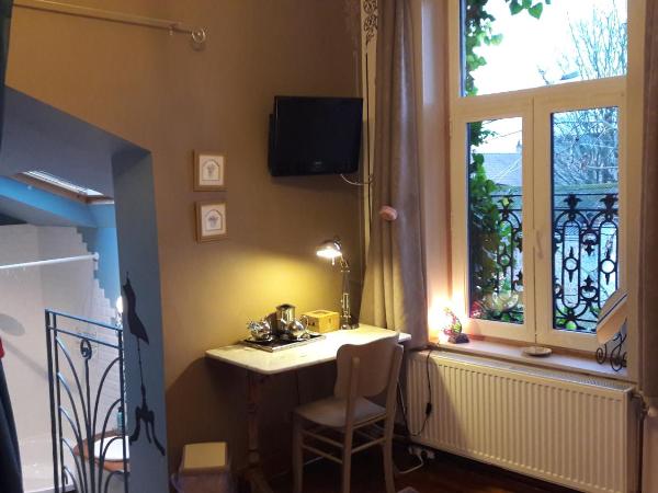 B&B Le Bonimenteur : photo 7 de la chambre l'orientale - chambre double avec douche