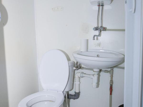 Hostel Metro : photo 4 de la chambre chambre double standard avec douche