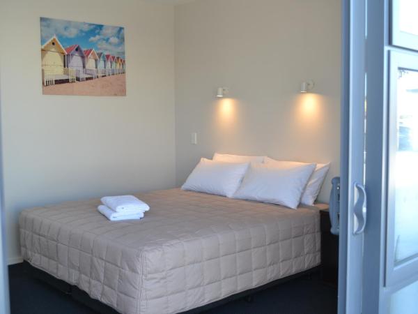 319 Addington Motel : photo 1 de la chambre studio lit queen-size avec baignoire (2 adultes)