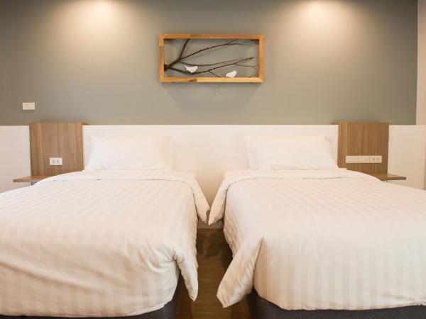 Shade House - Bitec Bangna : photo 5 de la chambre chambre lits jumeaux deluxe