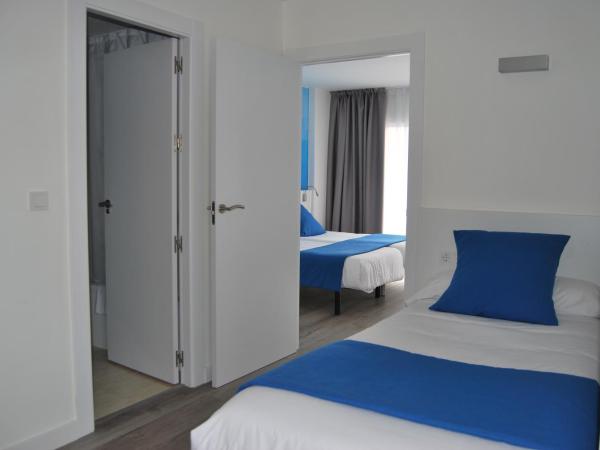 Estudiotel Alicante : photo 8 de la chambre chambre quadruple