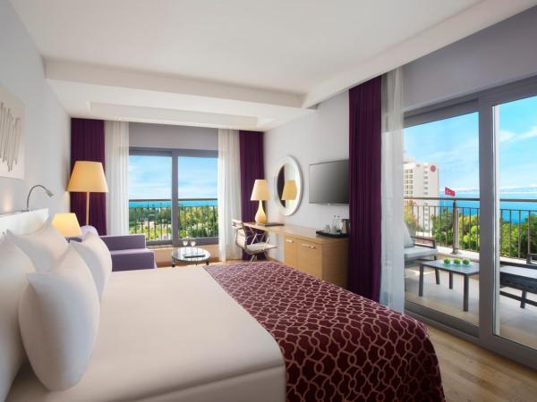 Akra V Hotel : photo 2 de la chambre suite v casual avec balcon - vue sur mer