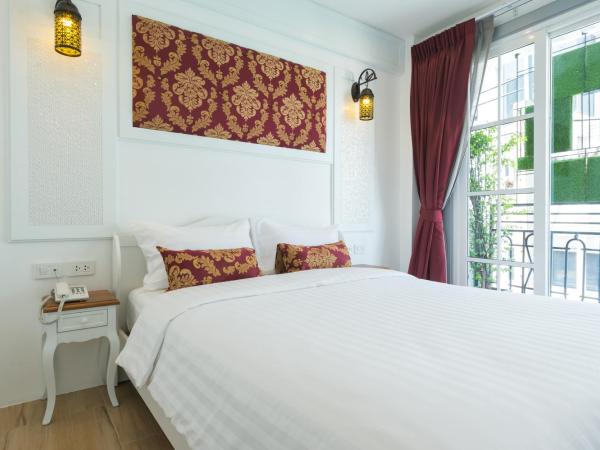 White Ivory Bed And Breakfast : photo 5 de la chambre chambre double deluxe avec balcon