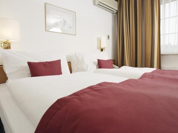 Mercure Hotel Köln City Friesenstraße : photo 7 de la chambre chambre standard lit queen-size
