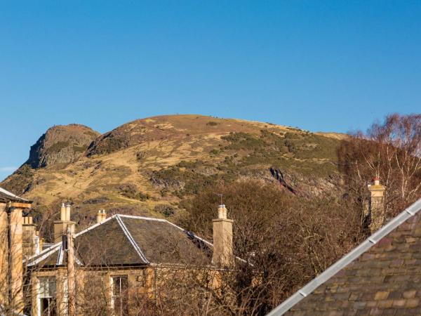 23 Mayfield : photo 10 de la chambre chambre familiale premier (4 adultes)