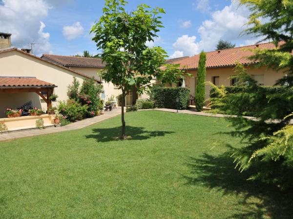 Hôtel Le Mas del Pechs : photo 9 de la chambre chambre standard lit queen-size