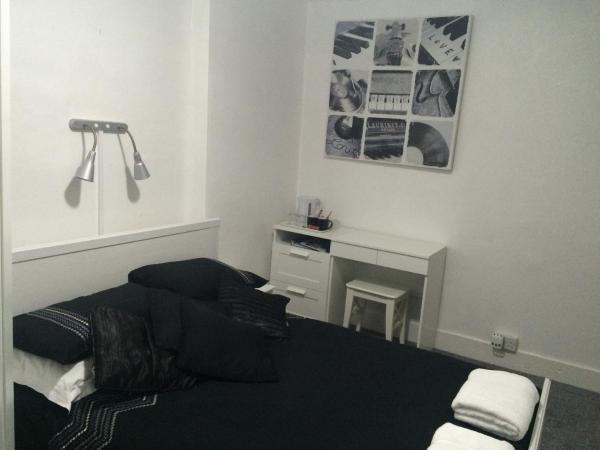 Maon Hotel : photo 2 de la chambre chambre double standard avec salle de bains commune