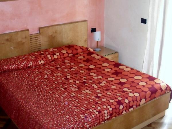 Hotel Clarean : photo 1 de la chambre chambre double Économique avec balcon - occupation simple