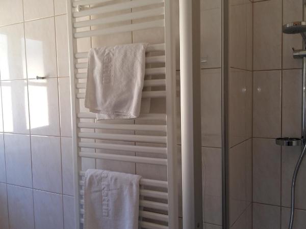 Pension Katrin : photo 10 de la chambre chambre double