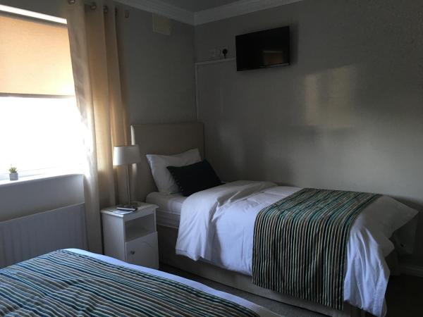 Westwinds Guestlodge : photo 3 de la chambre chambre lits jumeaux