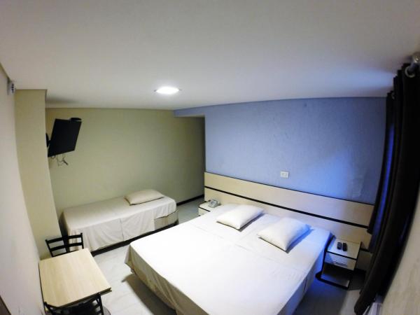 Hotel Brigadeiro : photo 4 de la chambre chambre triple