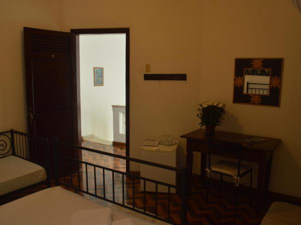 Pousada Baluarte : photo 3 de la chambre chambre triple