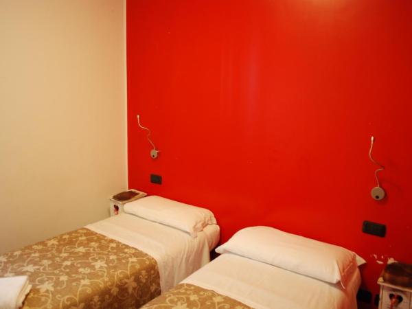 Hotel San Geremia : photo 4 de la chambre chambre triple