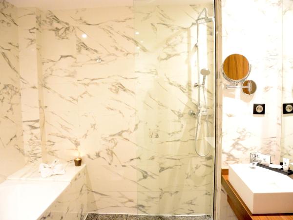 Boutique Hotel Gauthier Restaurant Terrasse : photo 10 de la chambre suite affaires 