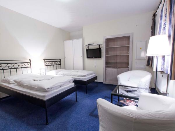 Apartma La Provence : photo 3 de la chambre studio avec lits jumeaux