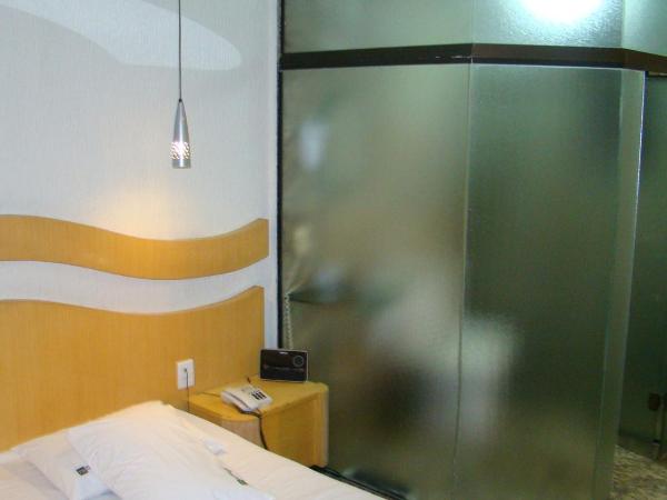 Floresta Tucuruvi (Adult Only) : photo 7 de la chambre chambre lits jumeaux standard