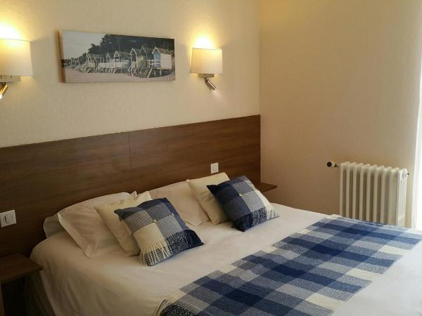 Cit'Hotel Du Port Rhu : photo 3 de la chambre chambre double - vue sur rue