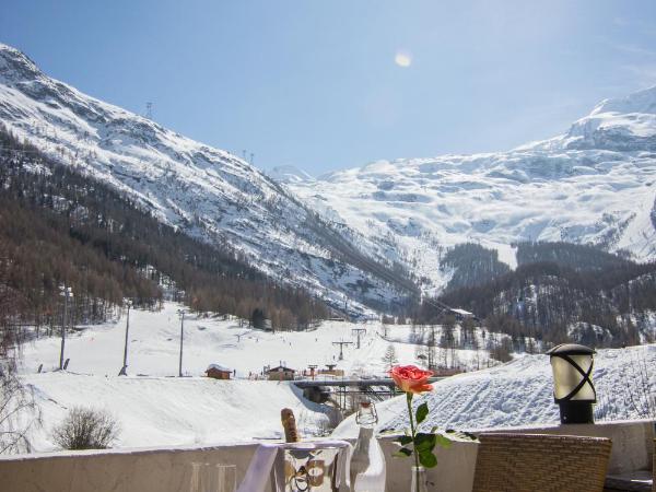 Hotel Bristol : photo 10 de la chambre chambre double - vue sur montagne