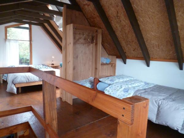 Cabaña Entre Lagos y Montañas : photo 7 de la chambre cottage - vue sur jardin