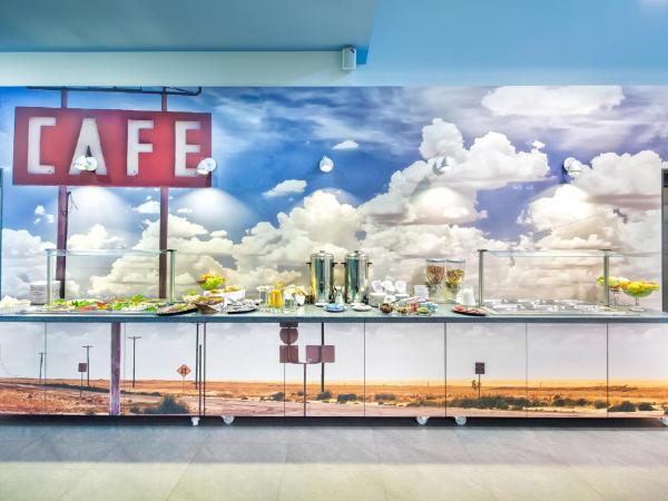 Automobil Hotel : photo 1 de la chambre chambre simple