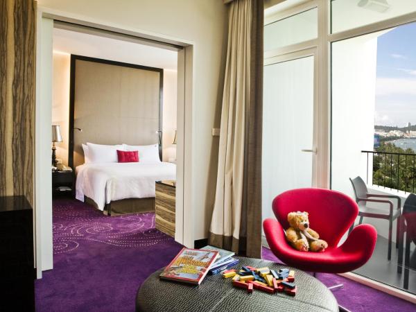 Hard Rock Hotel Pattaya : photo 3 de la chambre suite familiale roxtars - vue sur mer