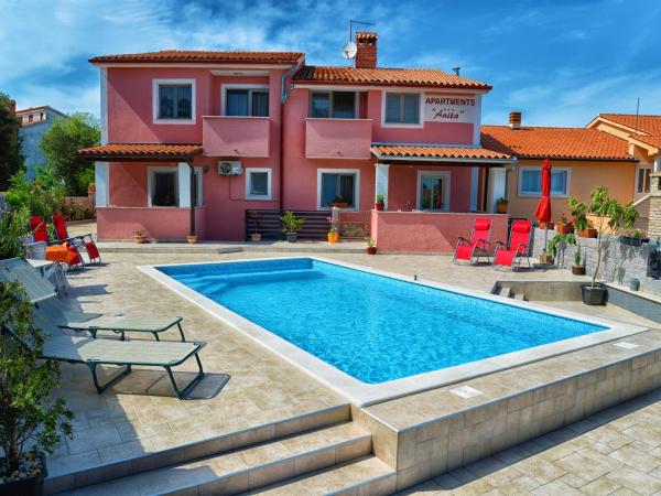 Apartments Anita : photo 9 de la chambre studio - vue sur piscine