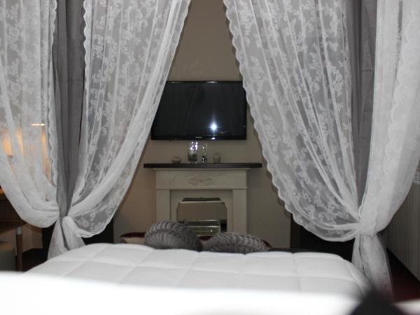 Aparthotel Dei Mercanti : photo 6 de la chambre appartement noir & blanc