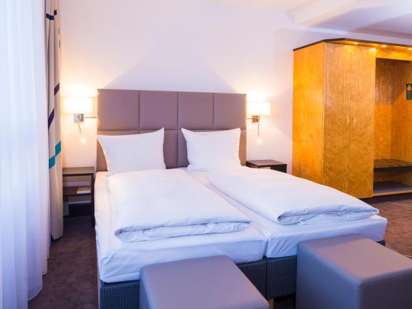 Hotel Am Terrassenufer : photo 5 de la chambre suite junior