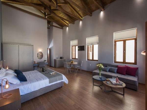 Bluebell Luxury Suites : photo 4 de la chambre suite deluxe avec balcon