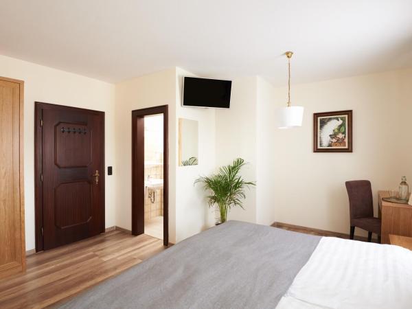 Muttererhof : photo 5 de la chambre chambre double avec balcon au sud