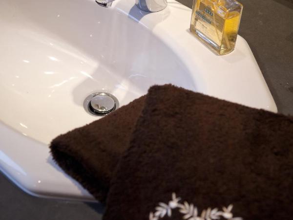 CGH Résidences & Spas Les Chalets d'Angèle : photo 4 de la chambre studio (2 adultes) avec accès au spa