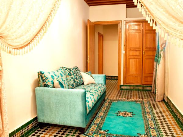 Riad-Boutique Borj Dhab Fez : photo 3 de la chambre chambre double - lavande