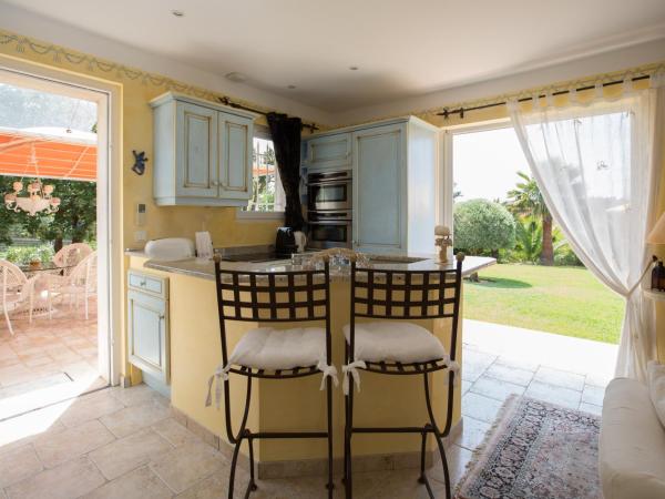 La Tarentane : photo 6 de la chambre appartement (2 adultes)