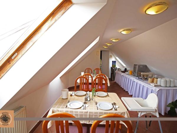 Hotel Főnix : photo 2 de la chambre chambre simple