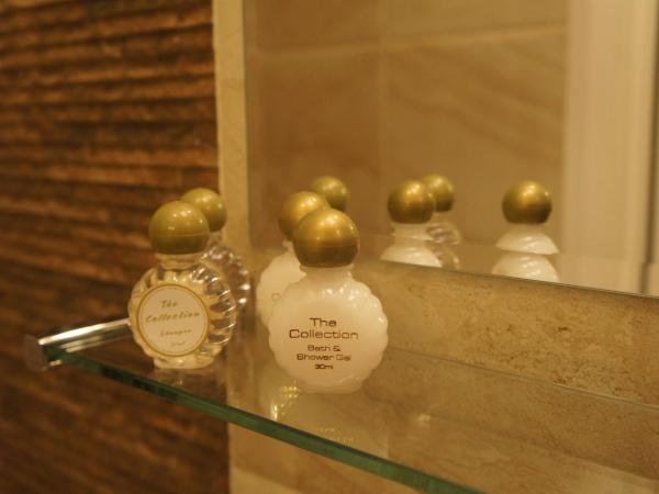 Sapphire Hotel London : photo 9 de la chambre chambre triple - salle de bains privative