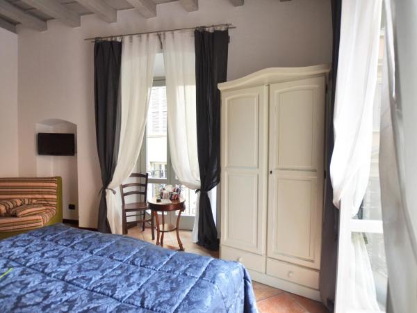 La Torre Bergamo House : photo 9 de la chambre chambre triple supérieure