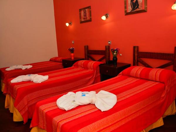 Hotel La Giralda : photo 2 de la chambre chambre triple