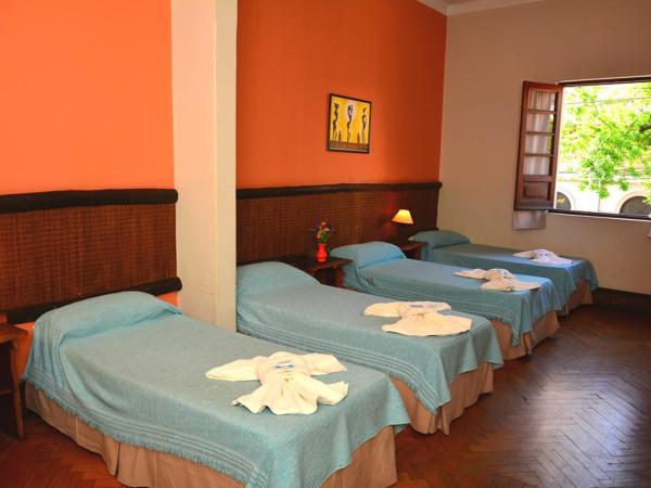 Hotel La Giralda : photo 5 de la chambre chambre quadruple