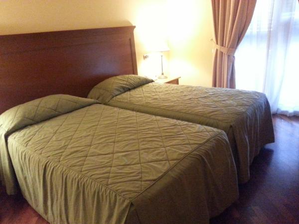 Grand Hotel Baia Verde : photo 4 de la chambre chambre double ou lits jumeaux standard