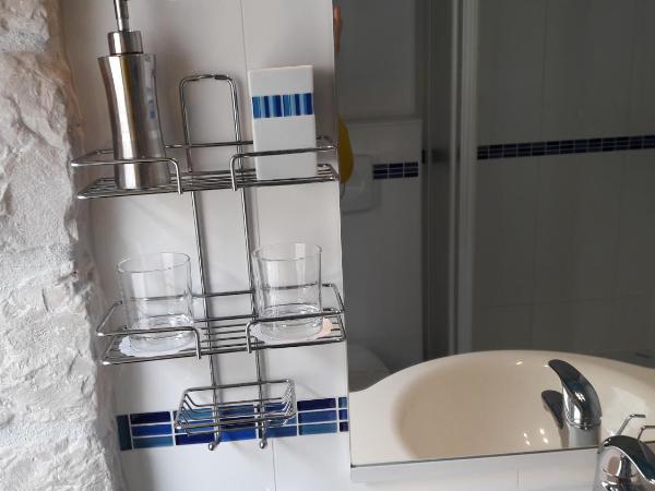 Villa Tudor : photo 4 de la chambre chambre double avec balcon - vue sur mer