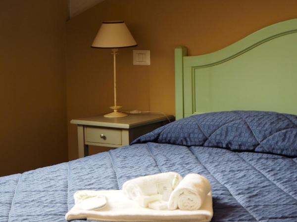 Santa Giulia Hotel e Residence Torino : photo 8 de la chambre chambre triple