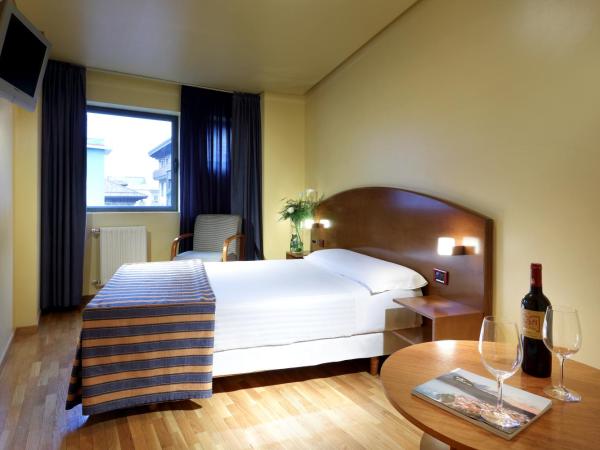 Exe Hotel El Magistral : photo 1 de la chambre chambre double ou lits jumeaux