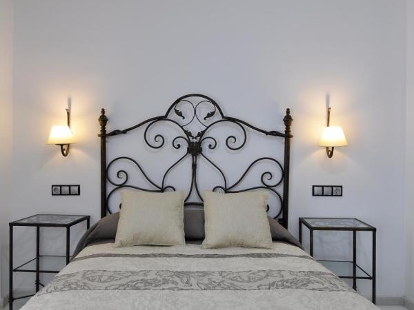 Hostal Almanzor : photo 1 de la chambre chambre double