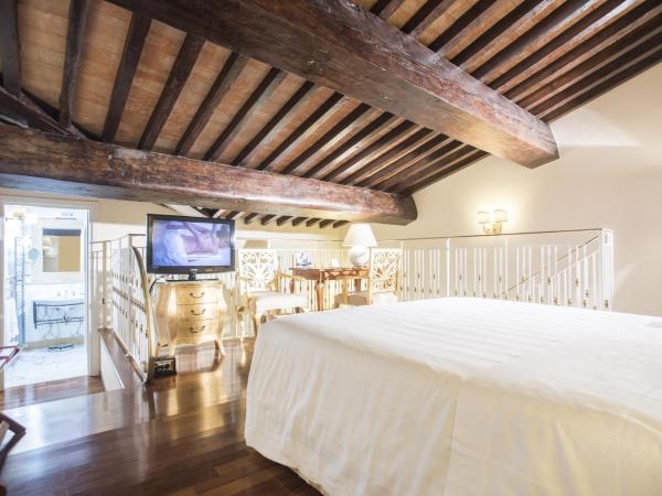 Golden Tower Hotel & Spa : photo 2 de la chambre suite junior en duplex